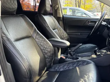 Toyota Auris Touring Sports