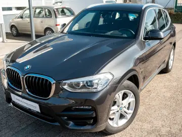 X3 xDrive 30e Advantage 1.HD DAB HEAD UP HIFI