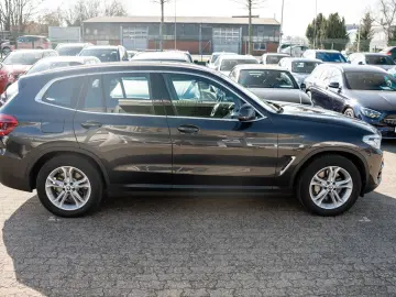 X3 xDrive 30e Advantage 1.HD DAB HEAD UP HIFI