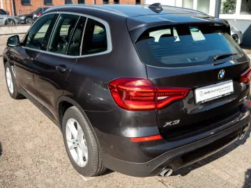 X3 xDrive 30e Advantage 1.HD DAB HEAD UP HIFI