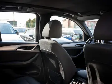 X3 xDrive 30e Advantage 1.HD DAB HEAD UP HIFI