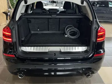 X3 xDrive 30 e Advantage HiFi-Sound AHK LED Navi