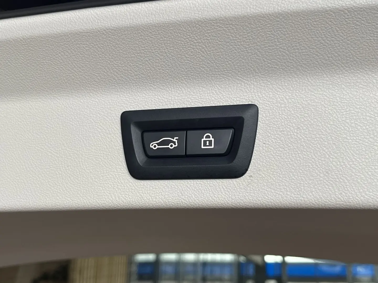 X3 xDrive 30 e Advantage HiFi-Sound AHK LED Navi