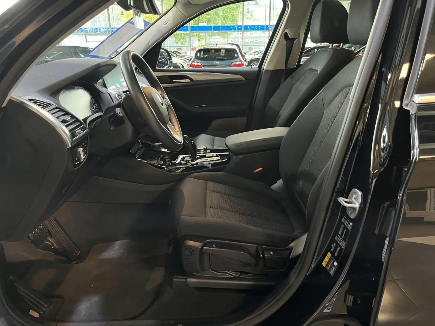 X3 xDrive 30 e Advantage HiFi-Sound AHK LED Navi