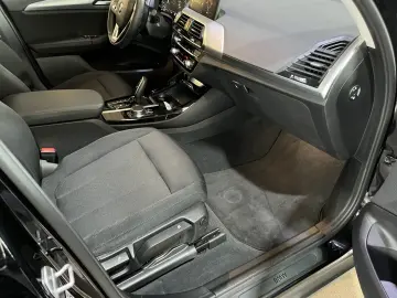 X3 xDrive 30 e Advantage HiFi-Sound AHK LED Navi