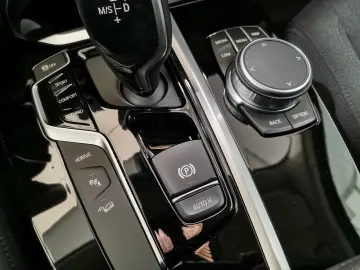 X3 xDrive 30 e Advantage Business Entertain virt