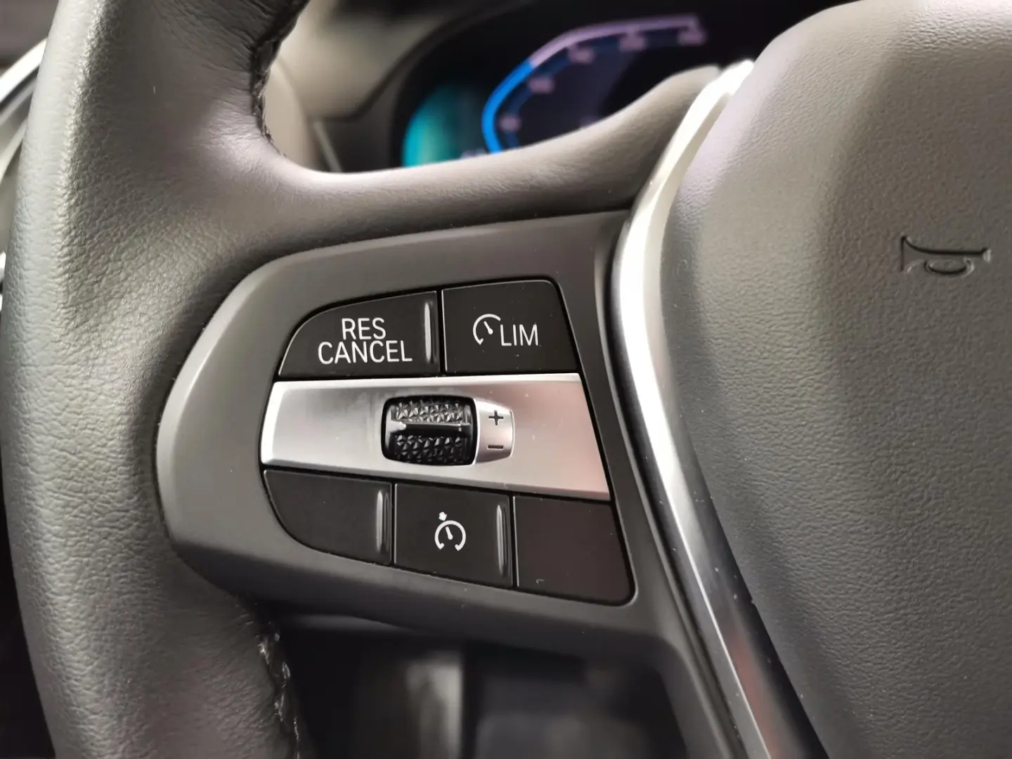 X3 xDrive 30 e Advantage Business Entertain virt