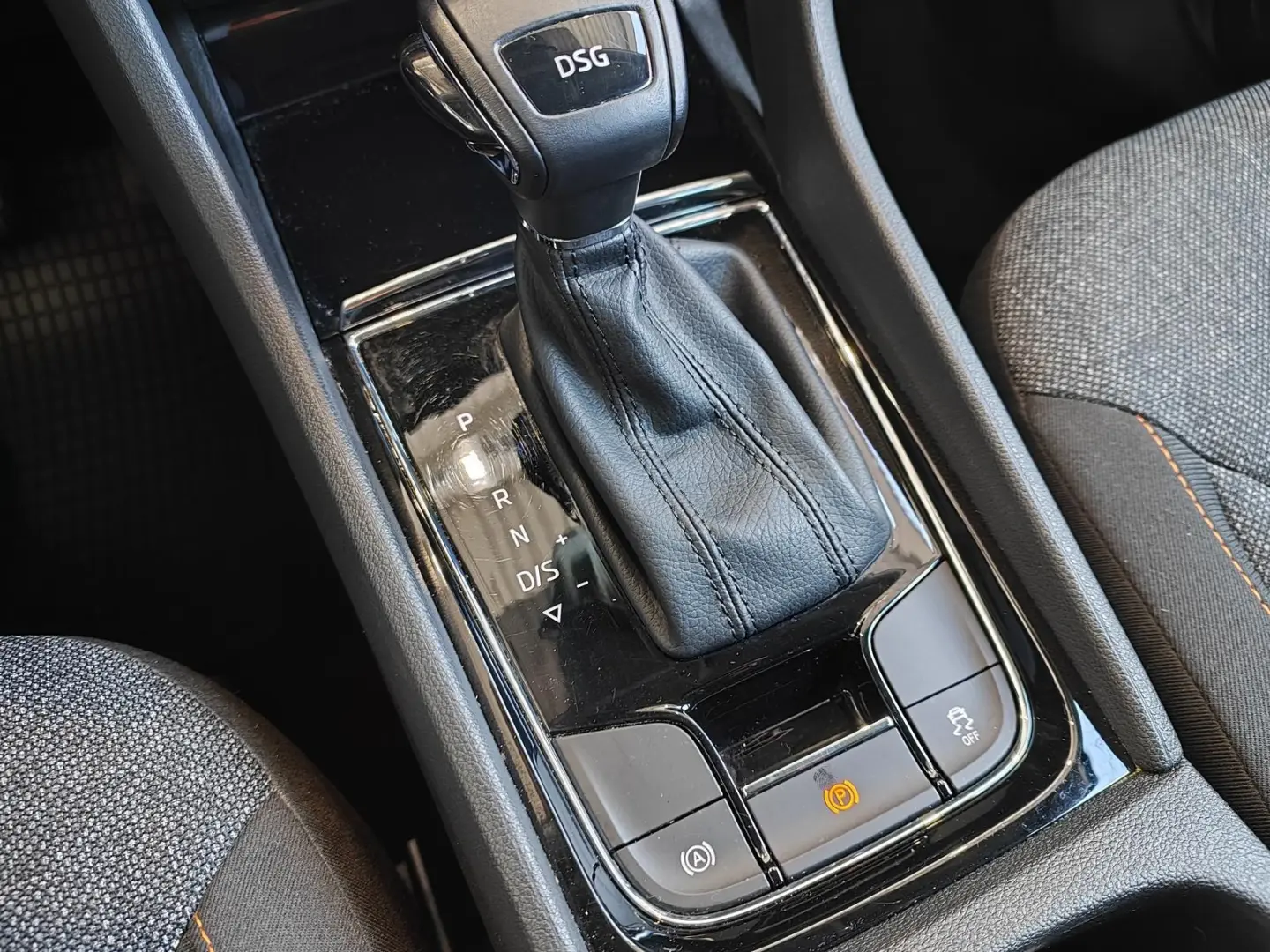 Kodiaq 1.5 TSI Amb. Clever LED 4xSHZ ACC RFK Nav