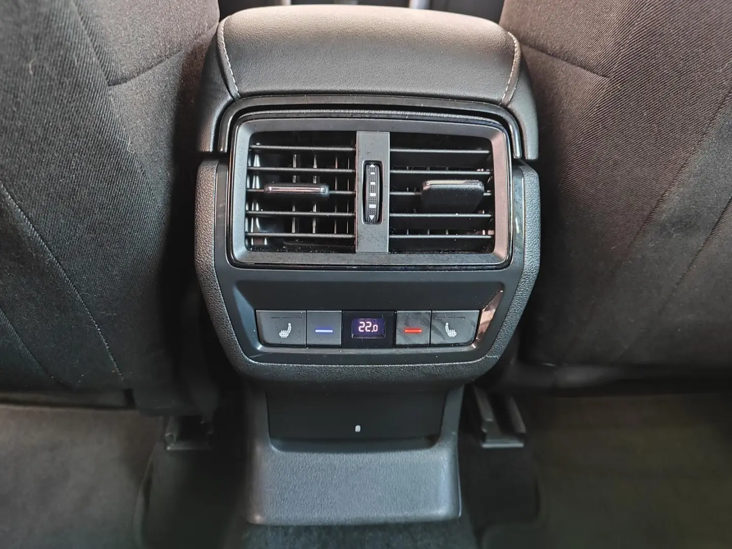 Kodiaq 1.5 TSI Amb. Clever LED 4xSHZ ACC RFK Nav