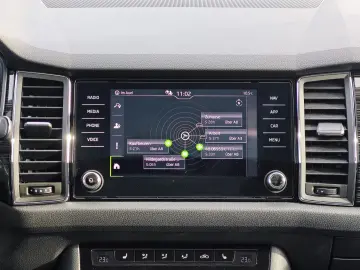 Kodiaq Style 4x4  7 Sitzer AHK ACC Pano Memory