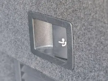 Kodiaq Style 4x4  7 Sitzer AHK ACC Pano Memory