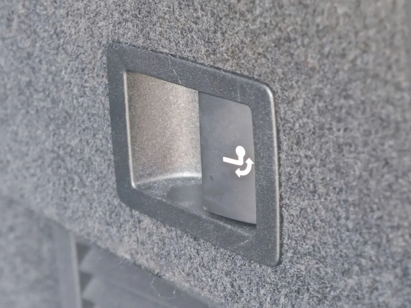 Kodiaq Style 4x4  7 Sitzer AHK ACC Pano Memory