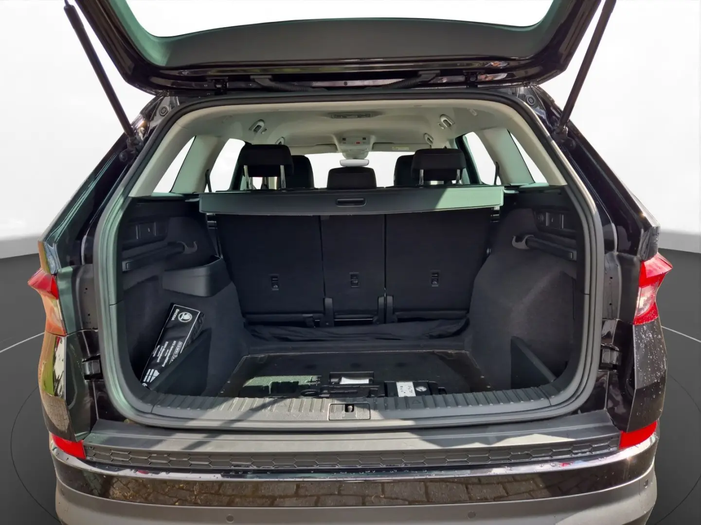 Kodiaq 2.0 TDI DSG 4x4 Navi ACC Klima PDC SiHz