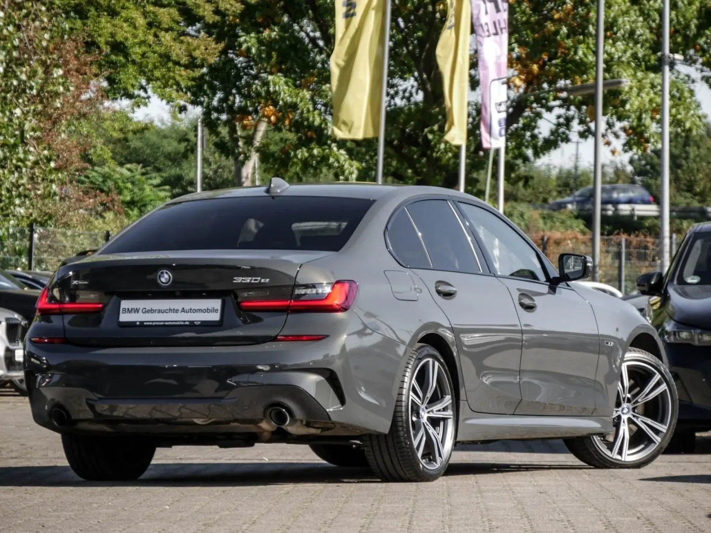 330e xDrive Limousine M Sport AHK Glasd. Laser A