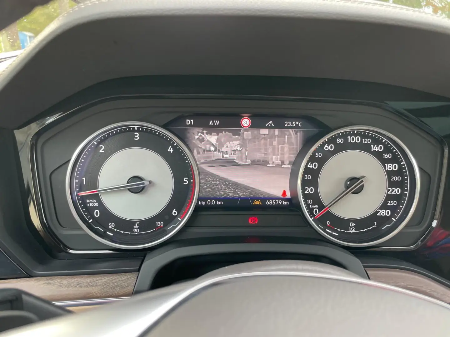 Touareg 3.0 V6 TDI R-line 4MOT ACC PANO LED AHK