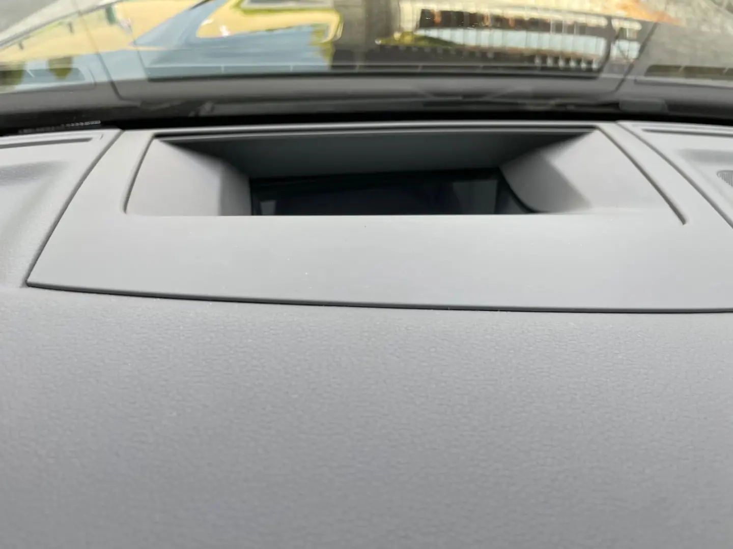 Touareg 3.0 V6 TDI R-line 4MOT ACC PANO LED AHK