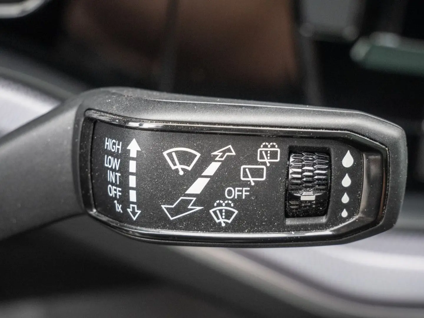 Touareg R-Line 3 0 l V6 TDI 4M PANO MATRIX-LED