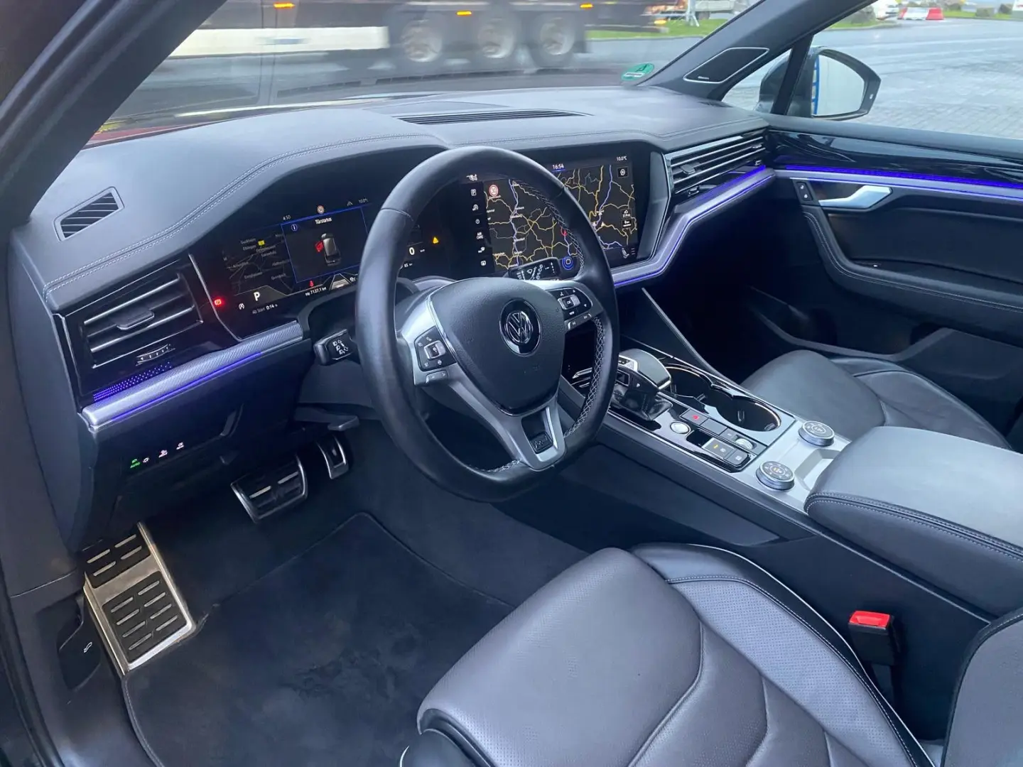 Touareg R-Line 4Motion - VOLL AUSTATTUNG -