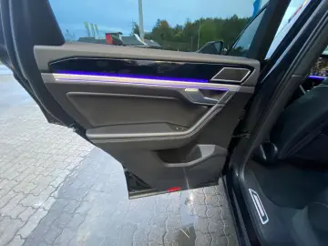 Touareg R-Line 4Motion - VOLL AUSTATTUNG -