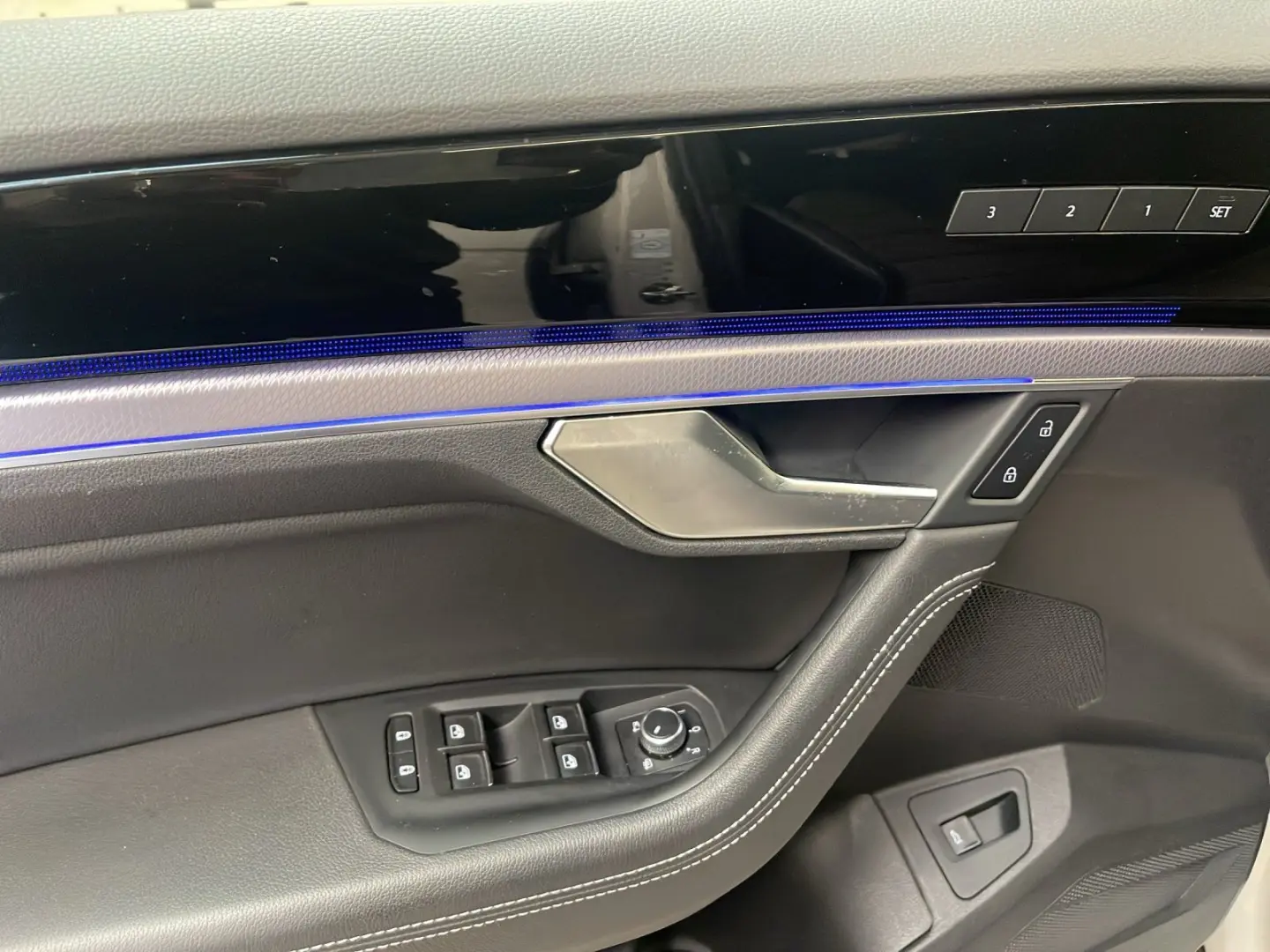 Touareg 3.0 V6 TSI 4Motion R-Line Pano R-Line LM