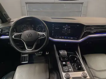 Touareg 3.0 V6 TSI 4Motion R-Line Pano R-Line LM