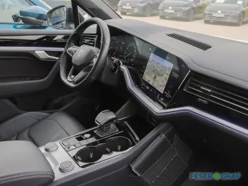 Touareg 3.0 TDI 4M R-Line Black AHK Matrix Pano