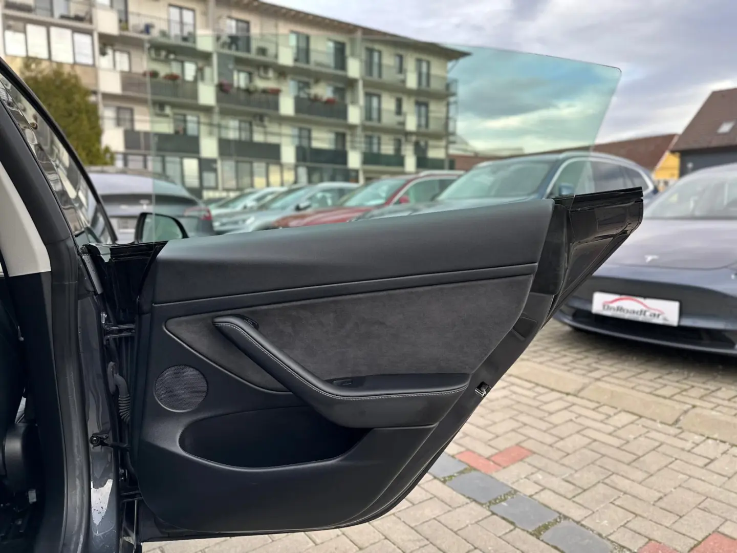 Tesla Model 3 Long Range Dual Motor