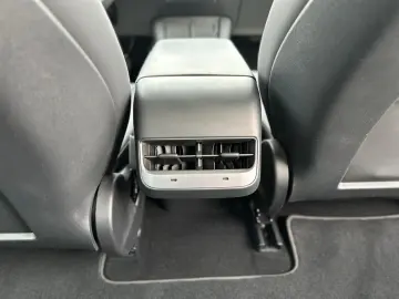 Tesla Model 3 Long Range Dual Motor