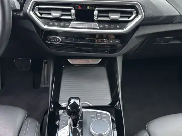 X3 xDrive30e M-Sport NAV LASER 20ZO KAM HEAD-UP