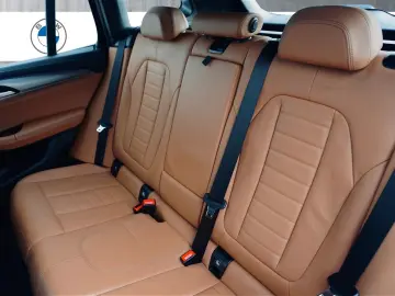 X3 xDrive20d M Sport Head-Up HK HiFi DAB LED