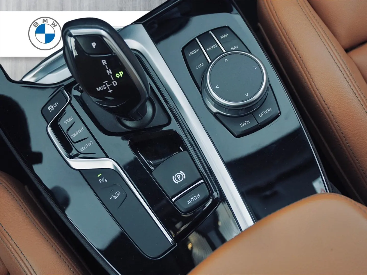 X3 xDrive20d M Sport Head-Up HK HiFi DAB LED