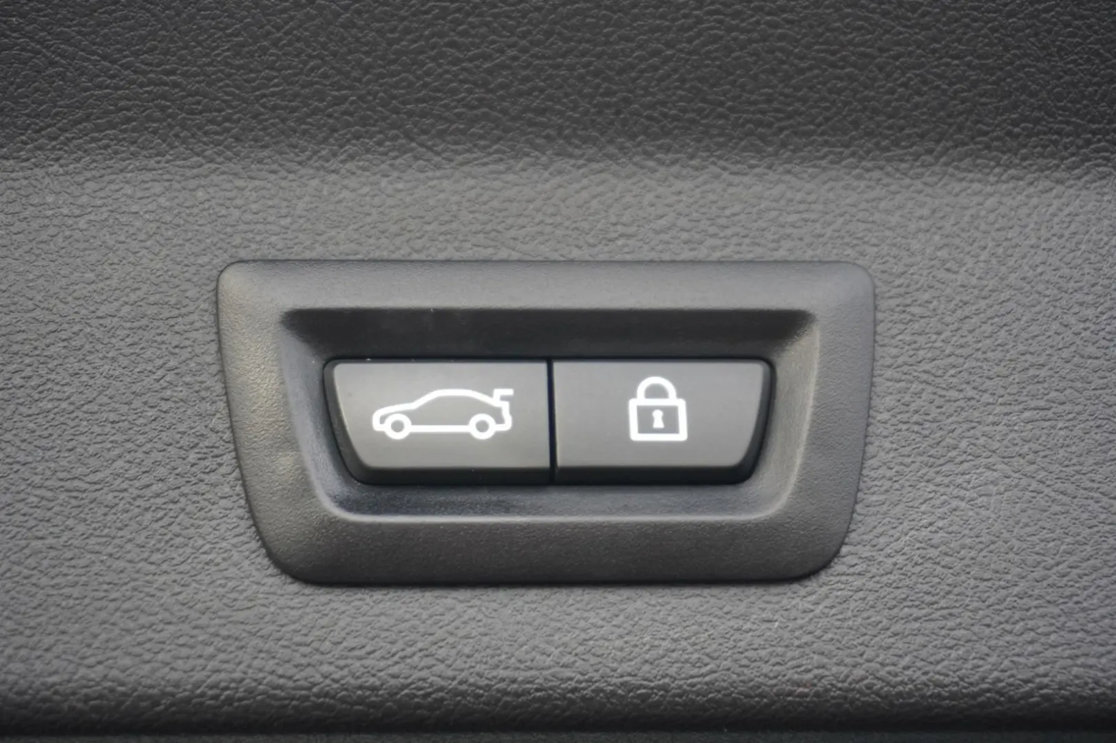 X3 xDrive20d M Sport Head-Up HK HiFi DAB LED