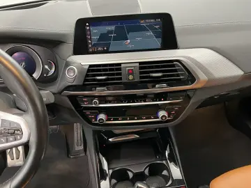 X3 xDrive20d A M Sportpaket AHK Klimaautomatik N