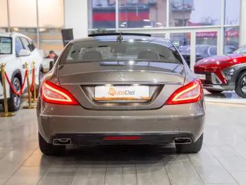 Mercedes-Benz CLS-Class 350 CDI BlueEFFICIENCY Coupé
