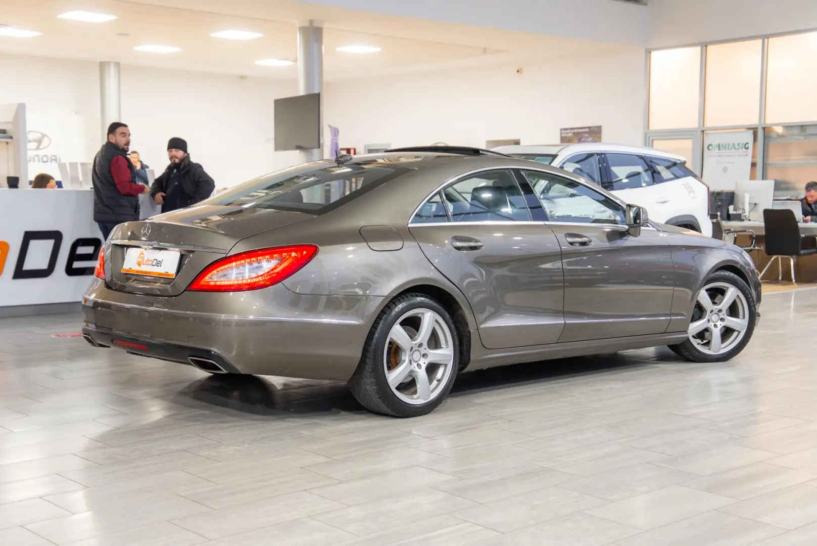 Mercedes-Benz CLS-Class 350 CDI BlueEFFICIENCY Coupé