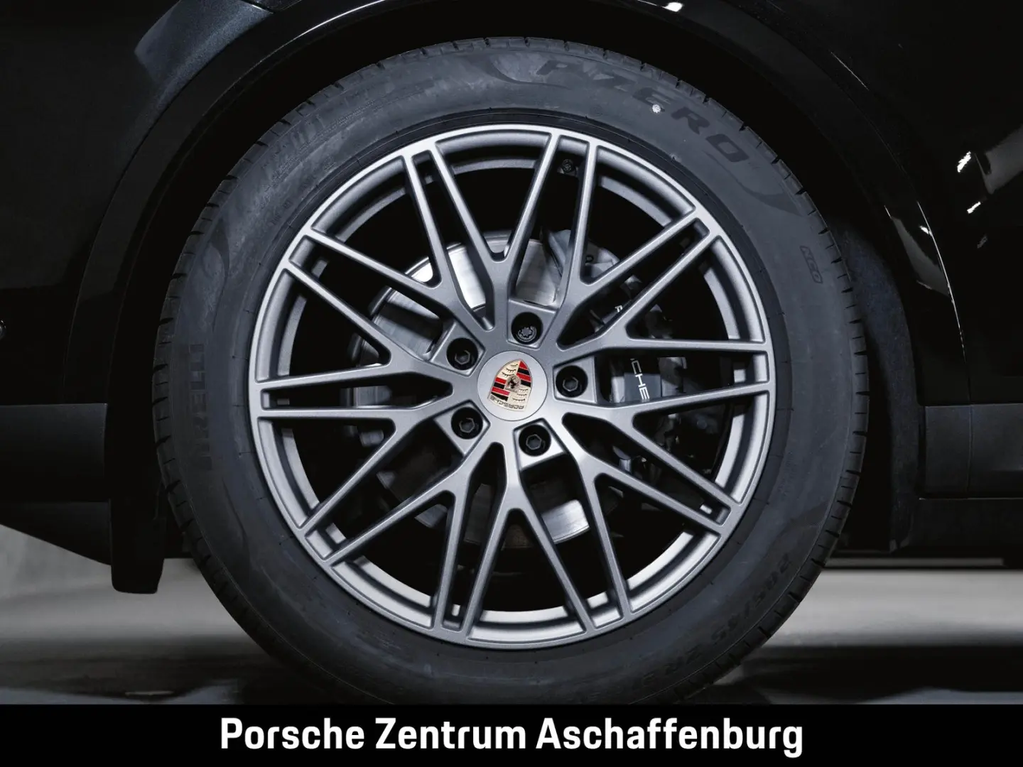 Cayenne Coupé Luftfederung Head-Up InnoDrive