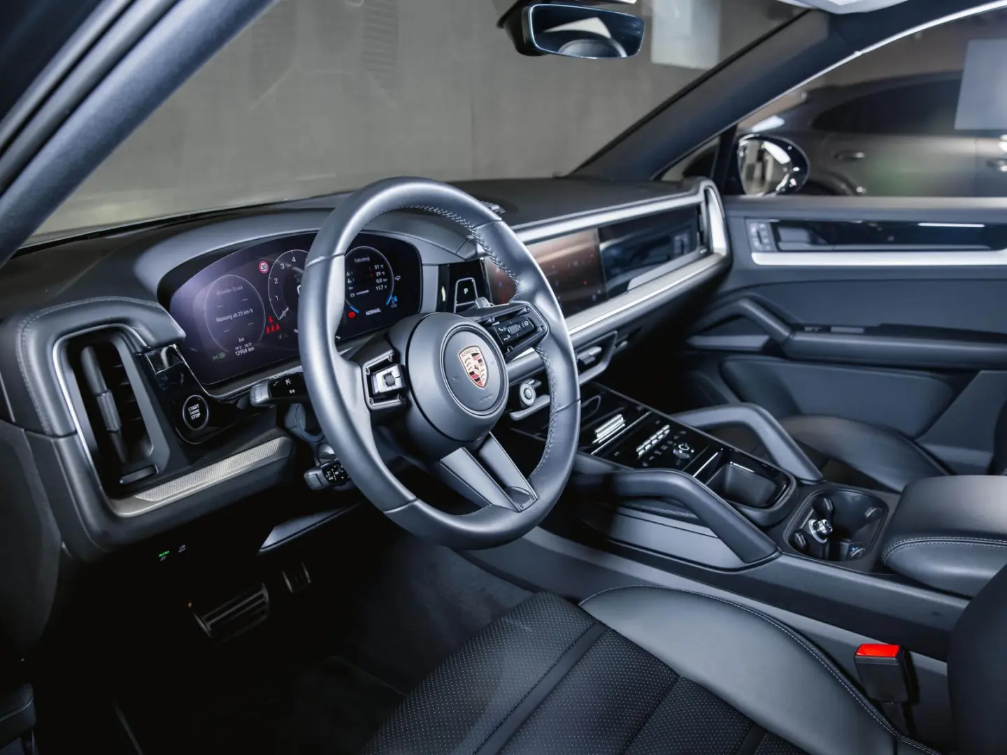 Cayenne Coupé Luftfederung Head-Up InnoDrive