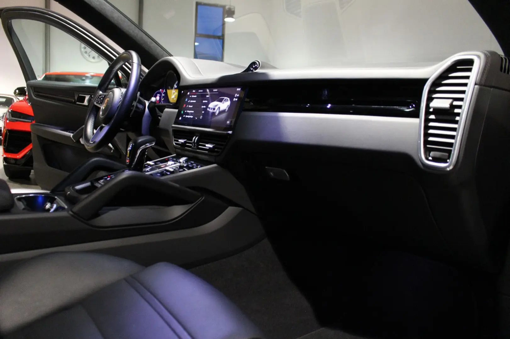 CAYENNE COUPE E-HYBRID  SPORT-DESIGN  22  VOLL!