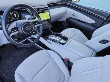 TUCSON Prime Plug-In 4WD LED Leder 360  Parkassi