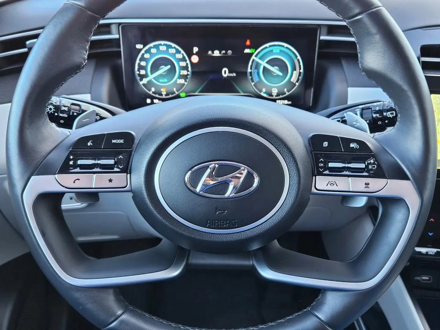 TUCSON Prime Plug-In 4WD LED Leder 360  Parkassi