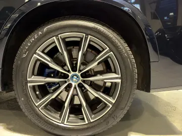 X5 xDrive45e M Sportpaket HUD AHK Komfortsitz