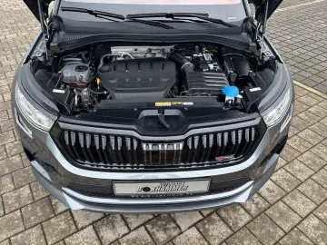 Kodiaq  RS 2 0 TSI DSG 4x4 7.SITZER RÜCK.KAM AHK
