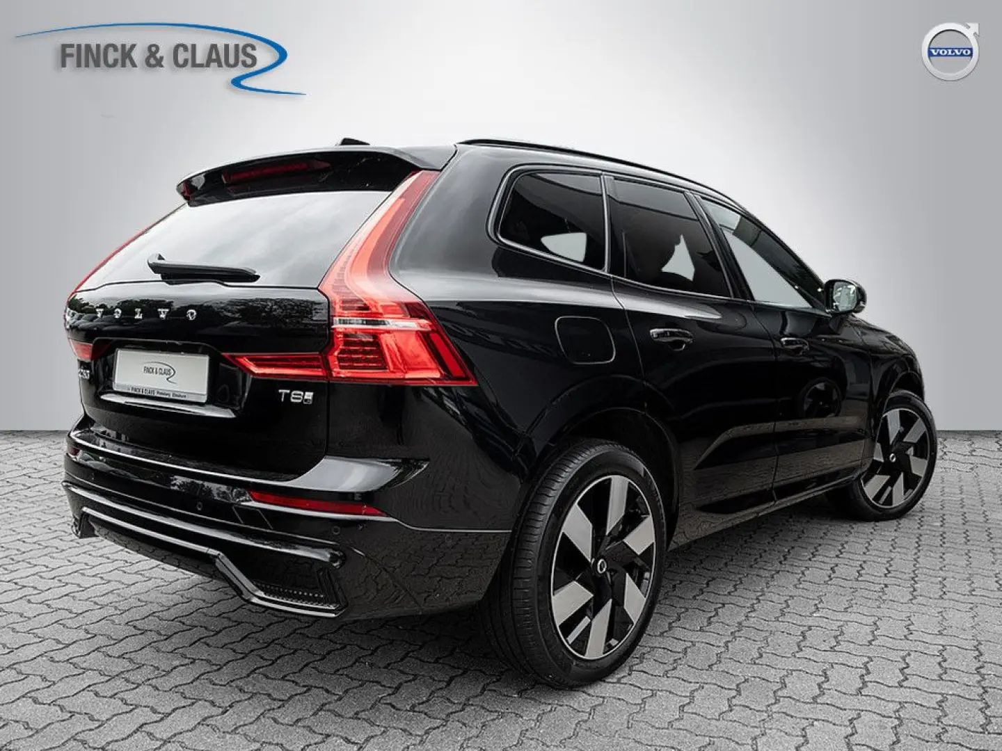 XC60 T8 AWD Ultra Dark