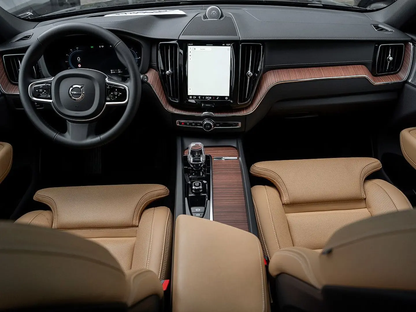 XC60 T8 AWD Ultra Dark