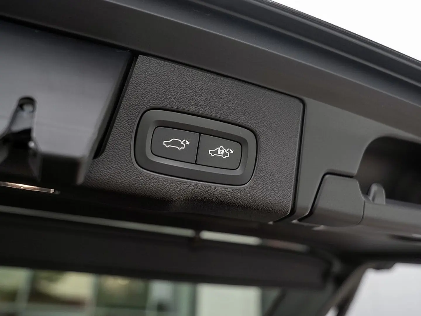 XC60 T8 AWD Ultra Dark