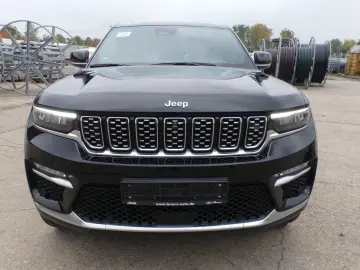 Grand Cherokee Summit Reserve Plug-In-Hybrid 4xe