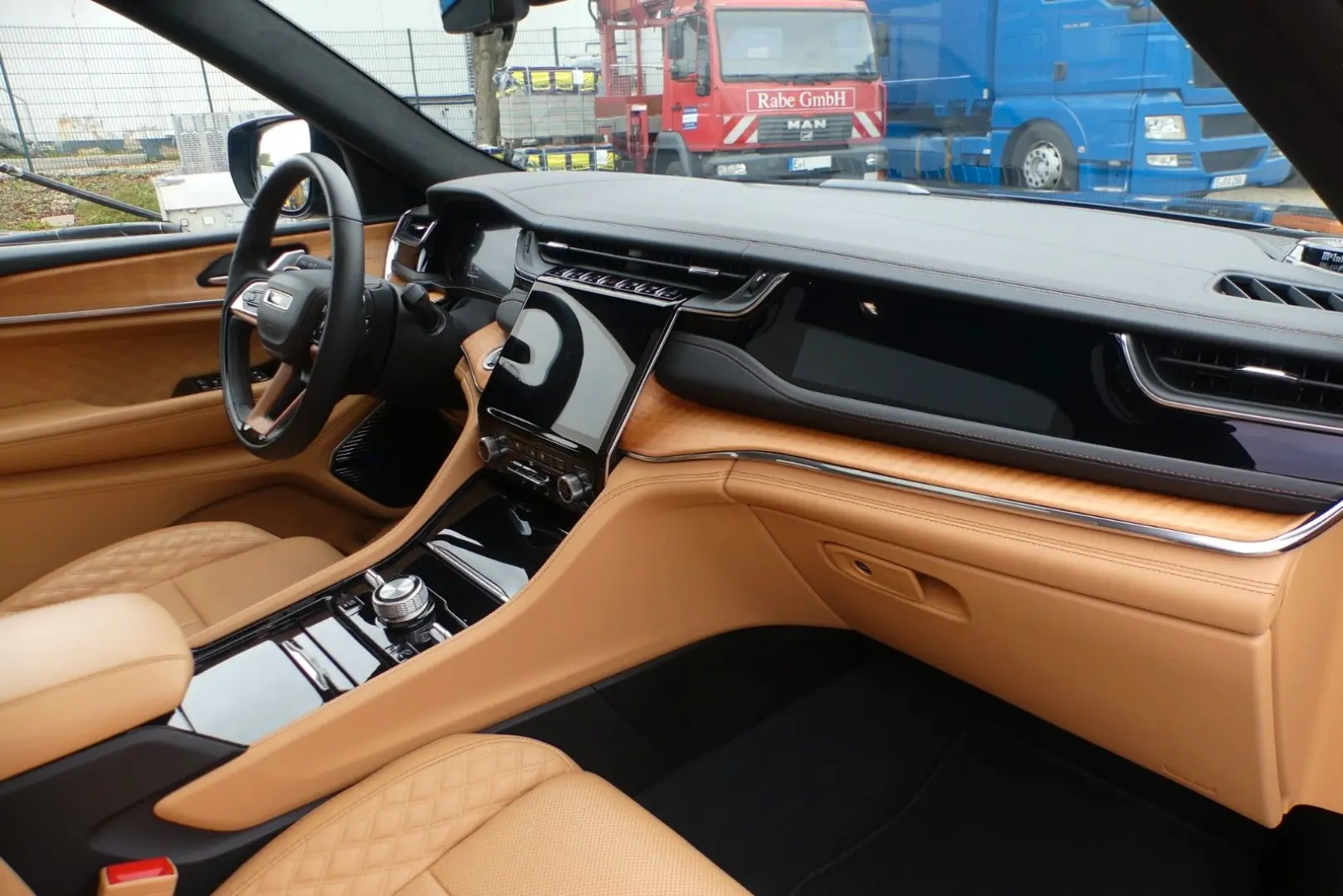 Grand Cherokee Summit Reserve Plug-In-Hybrid 4xe