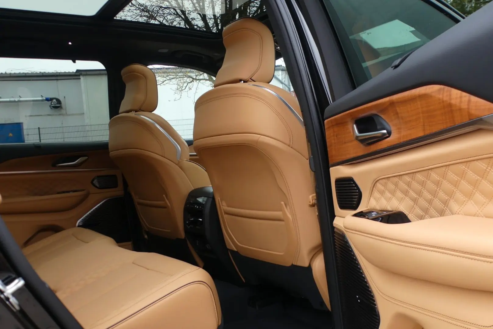 Grand Cherokee Summit Reserve Plug-In-Hybrid 4xe