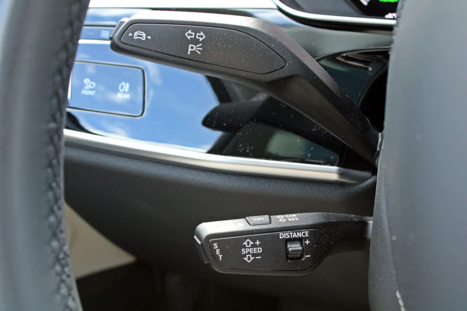 A8 60TFSIe qu S LINE BLACK PANO HUD DIGMATRIX TV