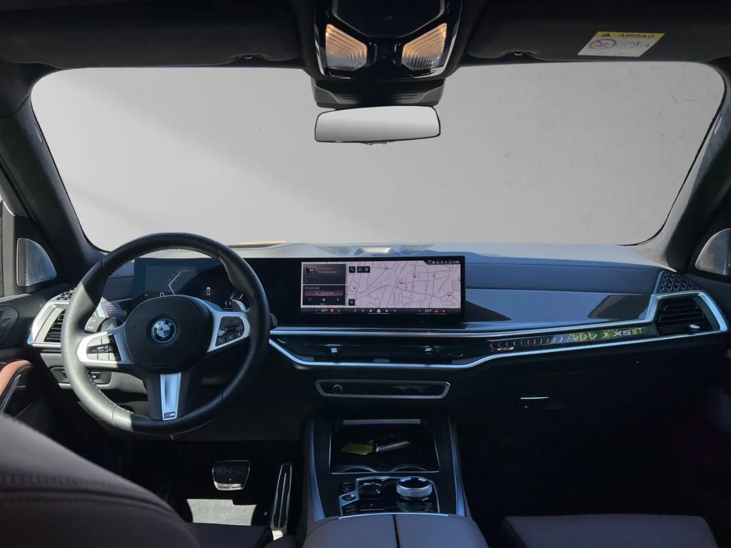 X5 xDrive50e M Sport Pro 22  Skyl. Carbon B&W